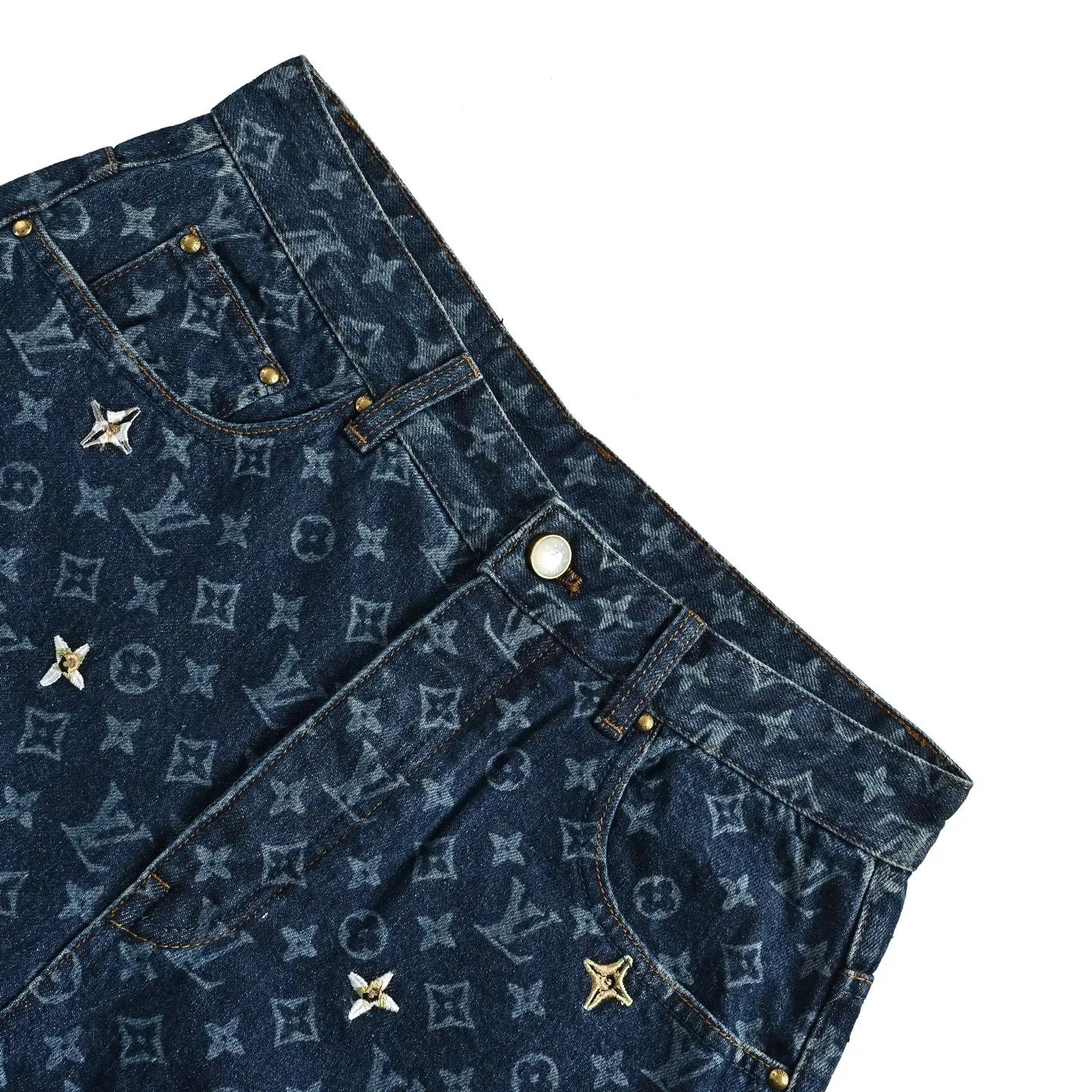 Louis Vuitton/